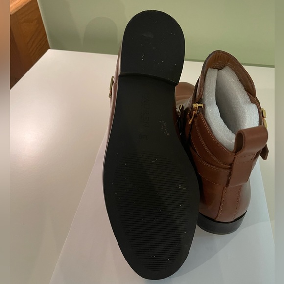 Ralph Lauren Caramel Brown Chelsea Boots. Size 6 1/2. - Picture 7 of 9